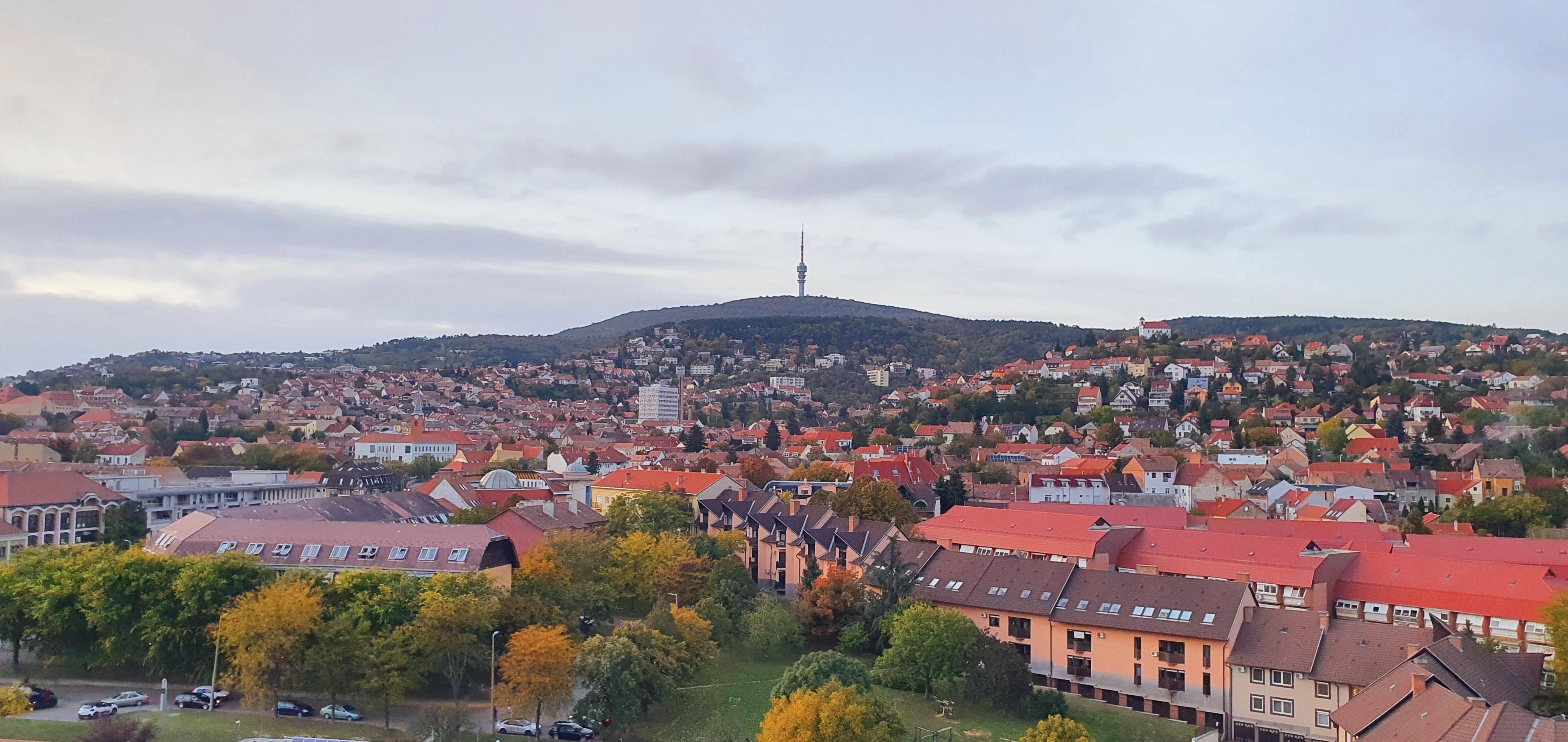 Pécs látkép