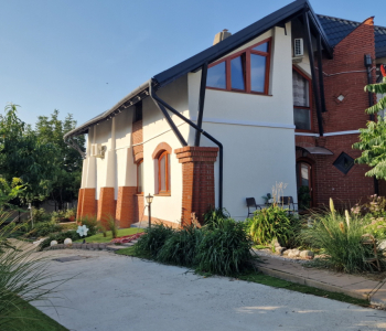 Eladó családi ház Hirden